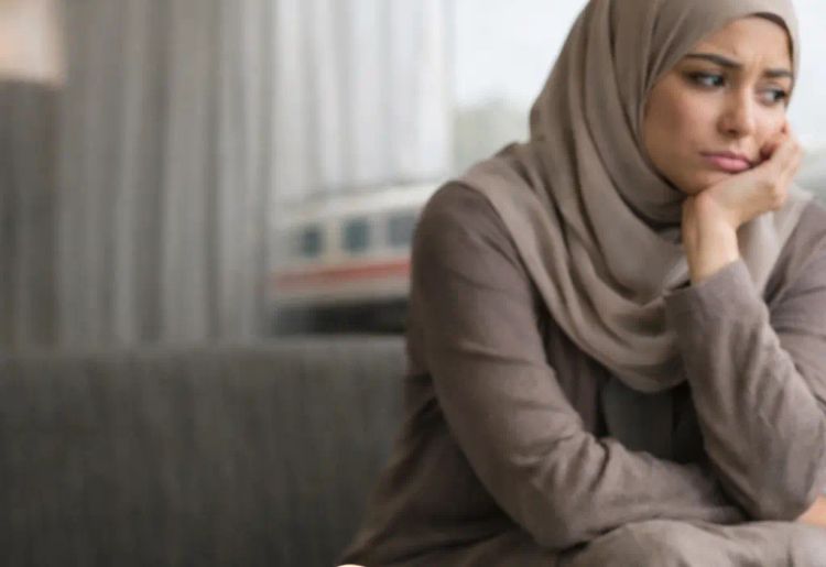 تأخر الزواج: الأسباب والأضرار والحل من منظور إسلامي